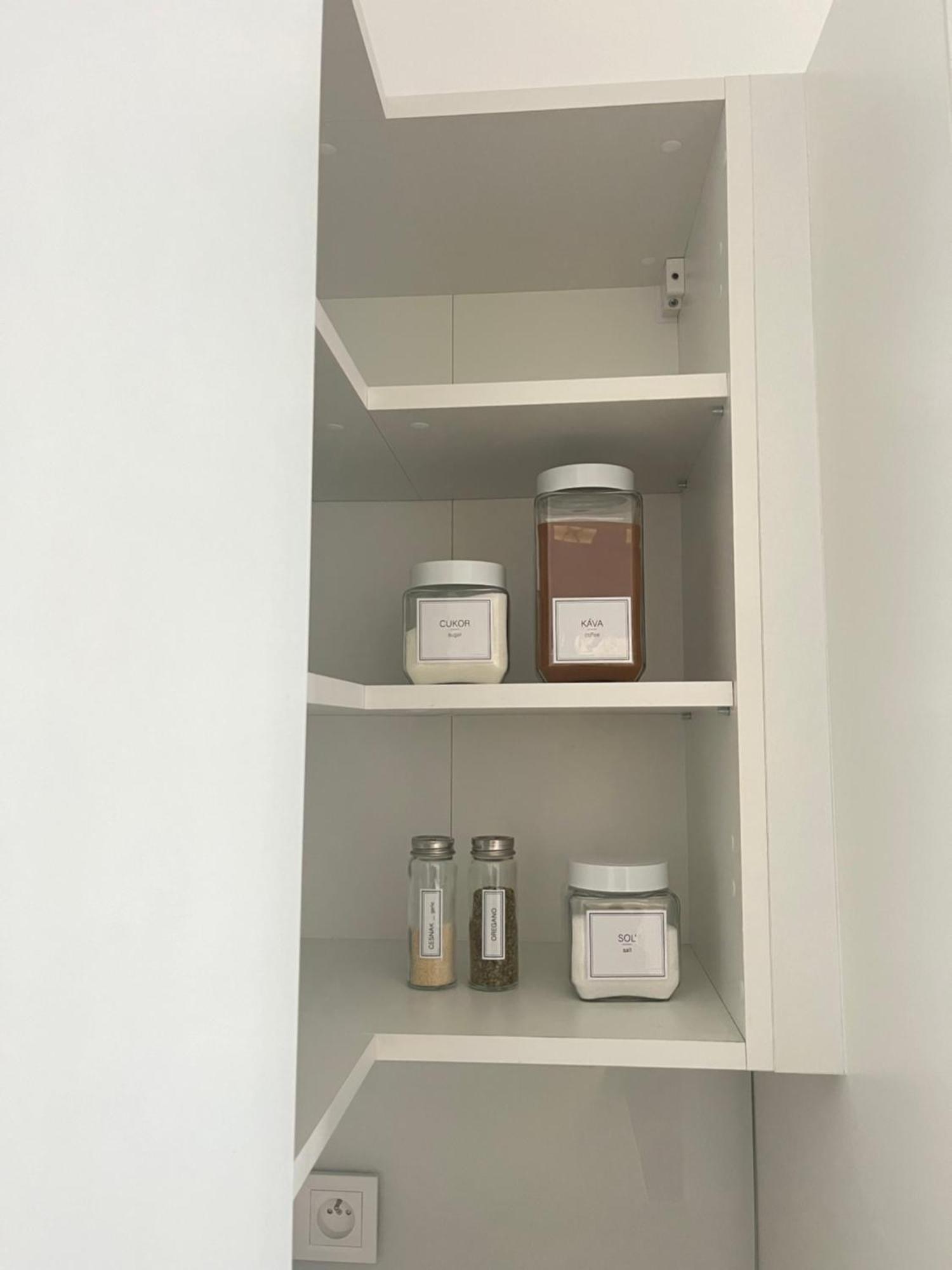 Elegant Escape Apartment III - Free Parking, Easy Access To City Center Pressburg Exterior foto
